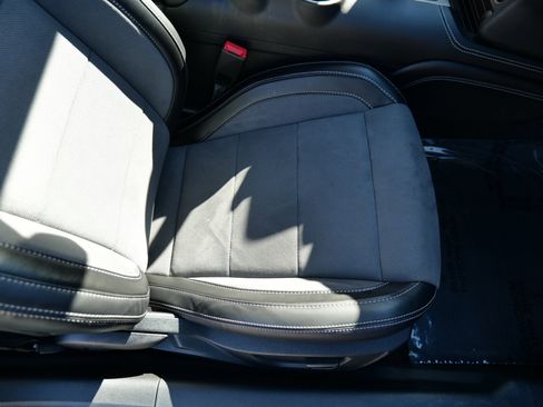 Used 2020 Ford Mustang Shelby GT350 w/ Technology Package image 40