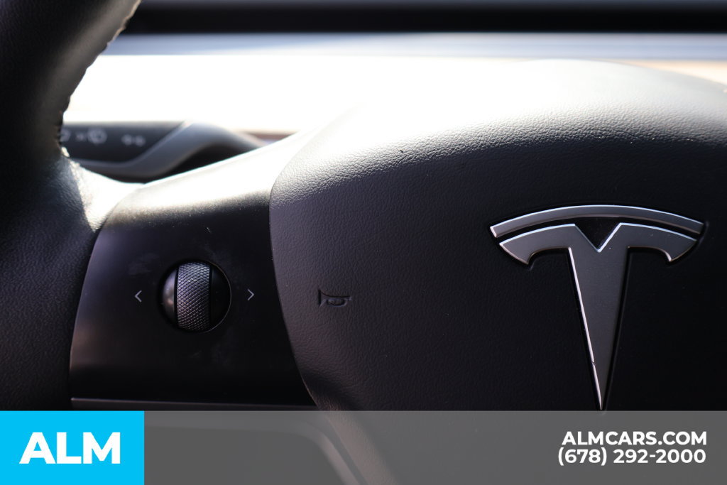 Used 2023 Tesla Model Y Long Range AWD/4WD image 31