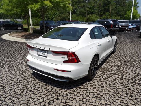 Certified 2025 Volvo S60 B5 Core FWD image 7