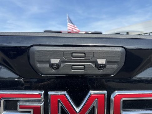 Used 2025 GMC Sierra 3500 Denali w/ Denali Reserve Package image 34