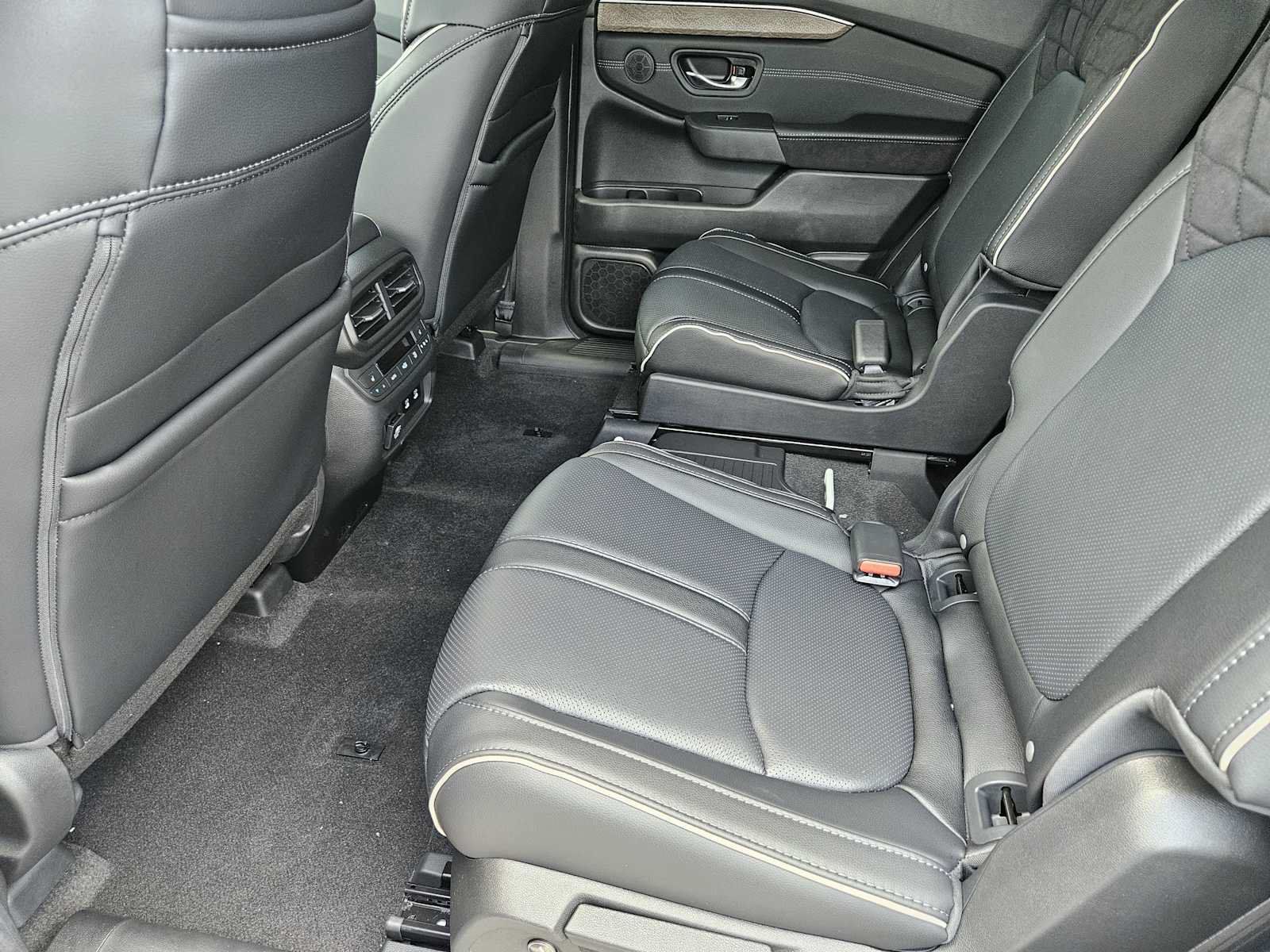 New 2026 Honda Pilot Elite image 23
