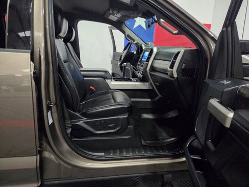 Used 2020 Ford F250 Lariat w/ Lariat Ultimate Package image 8