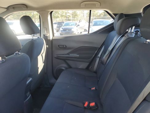 Used 2024 Nissan Kicks S image 11