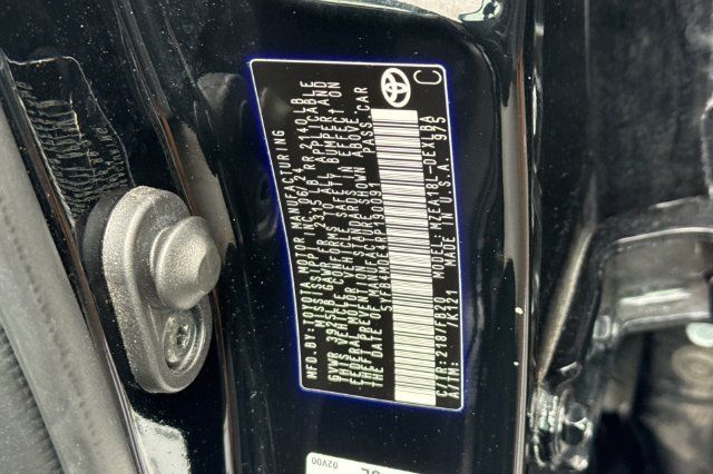 Certified 2024 Toyota Corolla LE FWD image 31