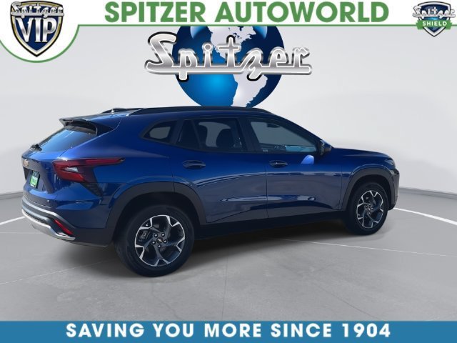 Used 2024 Chevrolet Trax LT w/ Driver Confidence Package FWD image 16