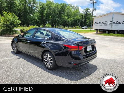 Used 2023 Nissan Altima 2.5 SV FWD image 4