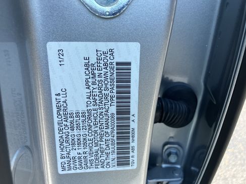 Used 2024 Acura TLX FWD w/Technology Package image 38