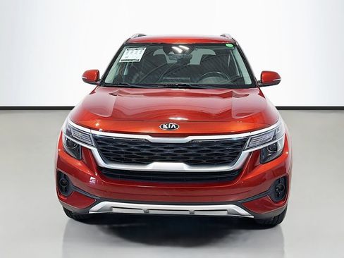 Used 2021 Kia Seltos S AWD/4WD image 2