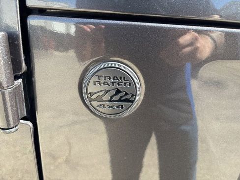 Used 2024 Jeep Wrangler Willys image 9