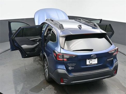 Used 2020 Subaru Outback Premium image 64