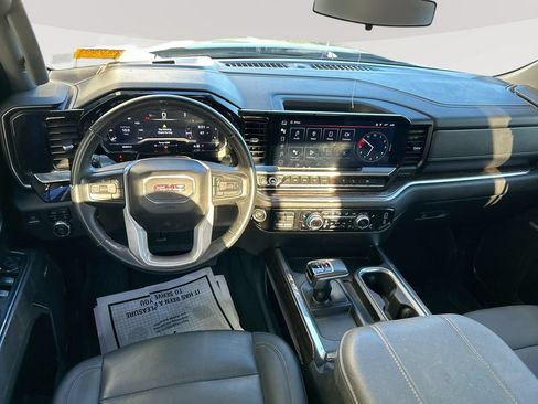 Used 2024 GMC Sierra 1500 Elevation w/ Elevation Premium Package AWD/4WD image 23