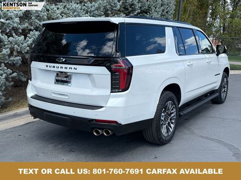 Used 2025 Chevrolet Suburban Z71 AWD/4WD image 8