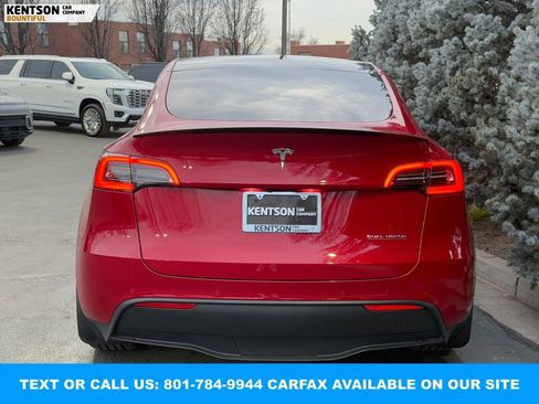 Used 2022 Tesla Model Y Performance image 7
