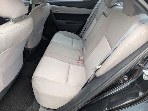Used 2015 Toyota Corolla L image 7