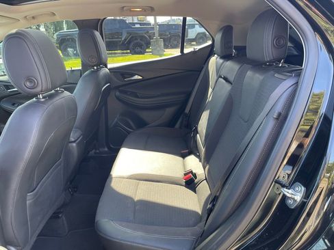 Used 2021 Buick Encore GX Select w/ Advanced Technology Package image 8