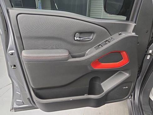 Used 2023 Nissan Frontier PRO-4X w/ Pro-4X Premium Package image 25
