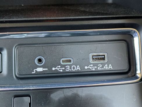 Certified 2024 Subaru Ascent Premium image 21