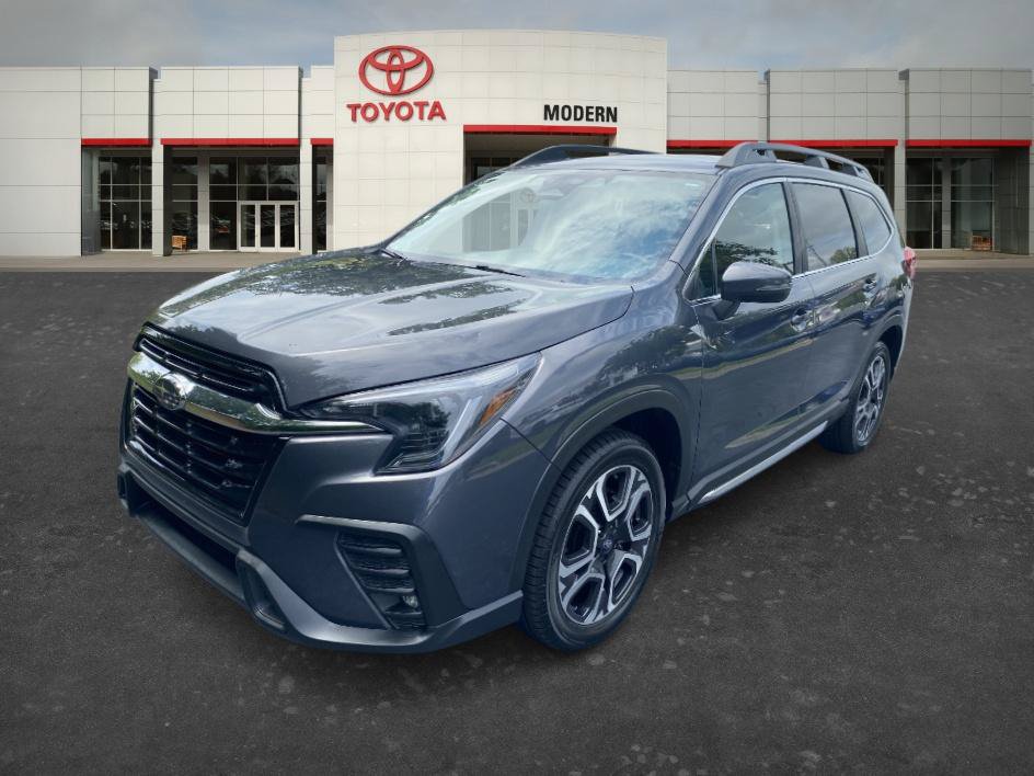 Used 2023 Subaru Ascent Limited AWD/4WD image 1