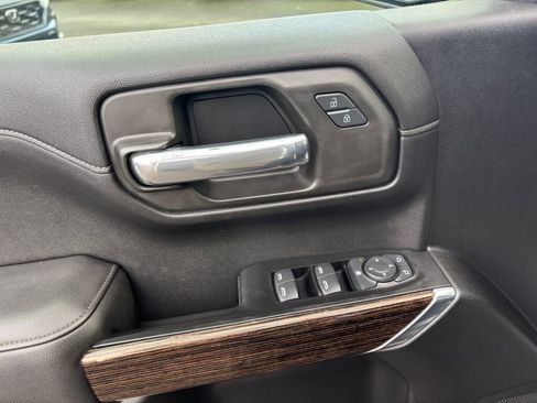 Used 2020 GMC Sierra 1500 Elevation image 19