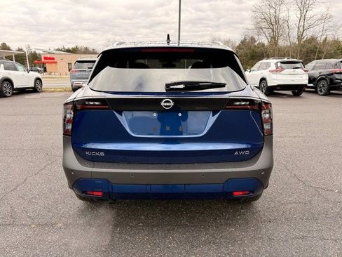 New 2026 Nissan Kicks SV w/ SV Premium Package image 6