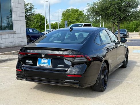 Used 2024 Honda Accord Sport image 5