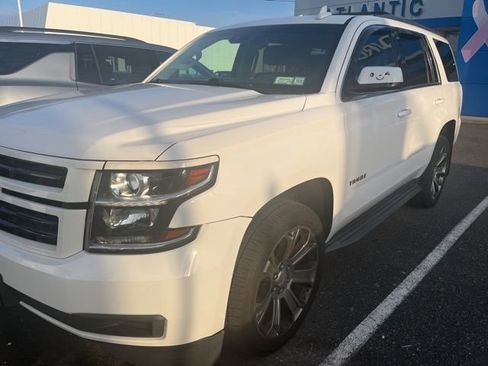 Used 2018 Chevrolet Tahoe LT image 1