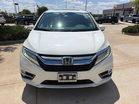 Used 2019 Honda Odyssey Elite image 2