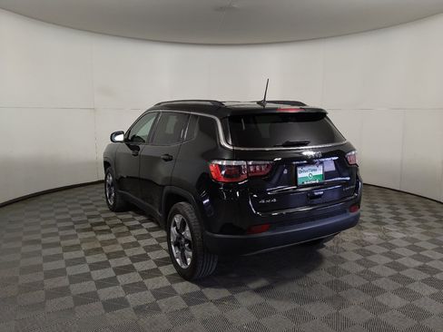 Used 2017 Jeep Compass Limited AWD/4WD image 6