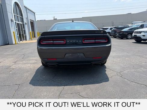 Used 2021 Dodge Challenger R/T Scat Pack RWD image 5