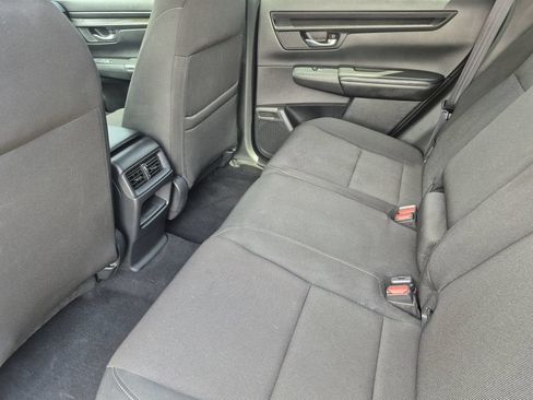 Used 2023 Honda CR-V EX image 12
