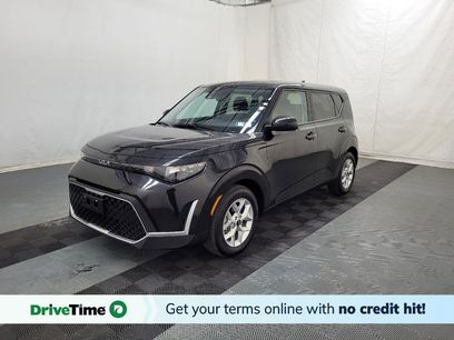 Used 2025 Kia Soul LX w/ LX Technology Package