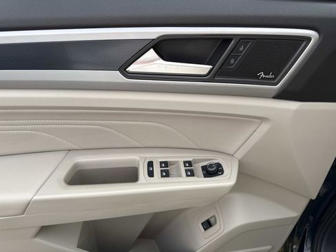 Used 2023 Volkswagen Atlas SEL Premium image 21