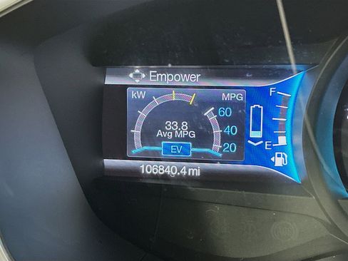 Used 2016 Ford Fusion Energi SE w/ Driver Assist Package image 18