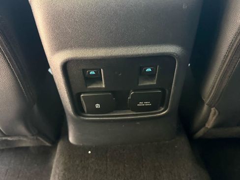 Used 2024 Ford Bronco Wildtrak AWD/4WD image 15