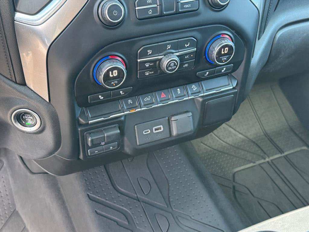 Used 2019 Chevrolet Silverado 1500 RST w/ All-Star Edition AWD/4WD image 28