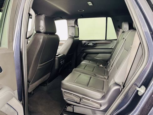 Used 2025 Chevrolet Tahoe Z71 AWD/4WD image 21