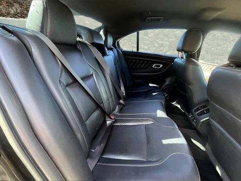 Used 2018 Ford Taurus Limited image 20