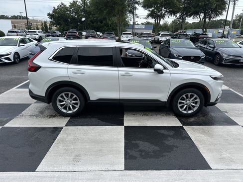 Used 2024 Honda CR-V EX-L image 5