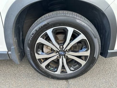 Certified 2023 Subaru Forester Limited AWD/4WD image 37