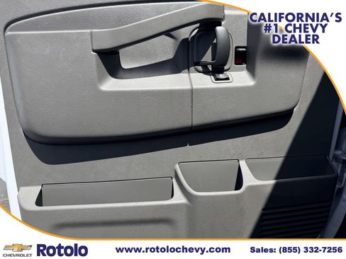 Used 2025 Chevrolet Express 2500 w/ Driver Convenience Package RWD image 15