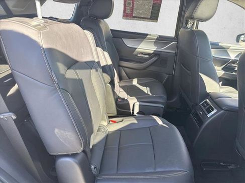 Certified 2024 MAZDA CX-90 Plug-In Hybrid w/ Preferred image 23