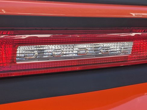 Used 2008 Dodge Challenger SRT8 image 31