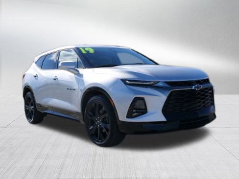 Used 2019 Chevrolet Blazer RS image 9