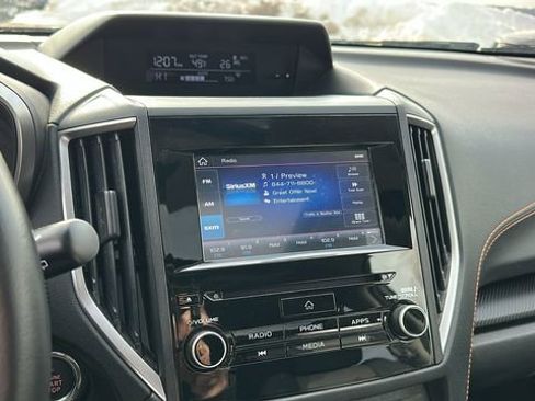 Used 2023 Subaru Crosstrek 2.0i Premium image 15