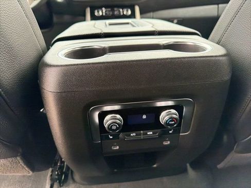 Used 2024 GMC Yukon Denali w/ LPO, Floor Liner Package AWD/4WD image 18
