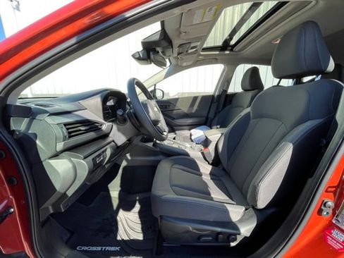 Certified 2025 Subaru Crosstrek 2.0i Premium image 18