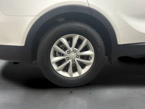 Used 2017 Kia Sorento FWD w/ LX Convenience Package image 26