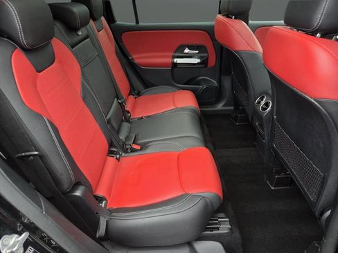 Used 2022 Mercedes-Benz GLB 35 AMG 4MATIC image 15