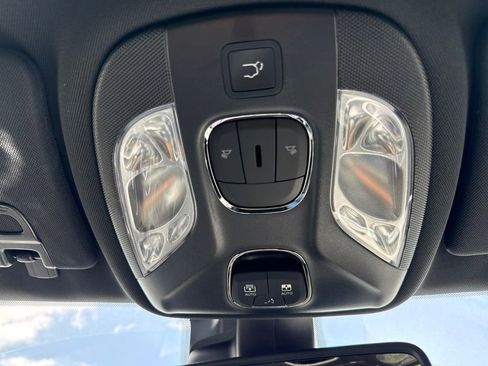 New 2026 Jeep Compass Limited AWD/4WD image 33
