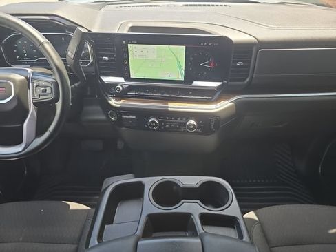 Certified 2025 GMC Sierra 1500 Elevation AWD/4WD image 13